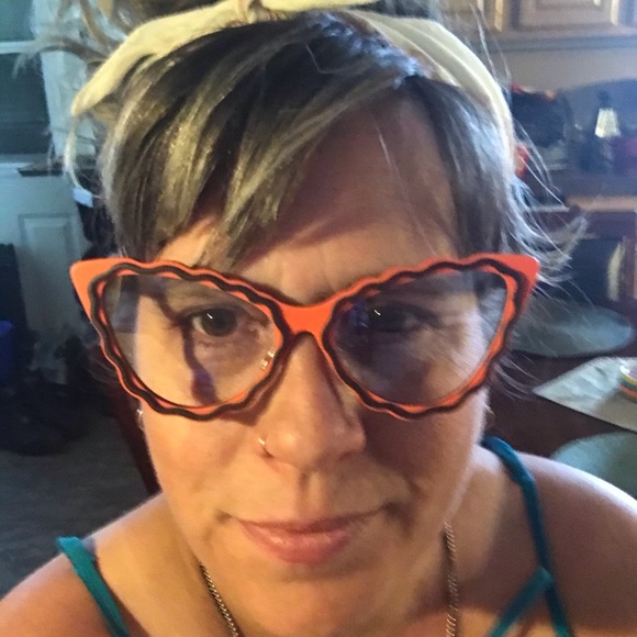 Funky cateye glasses frames. - Picture 2 of 6